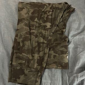 LuLu lemon align camo joggers with pockets